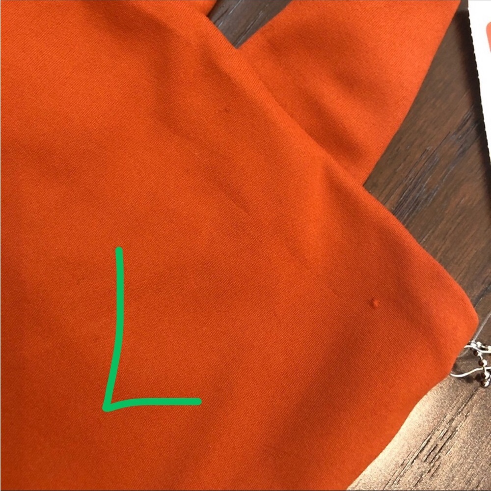 WEWOREWHAT Sport Bra - Picture 14 of 16